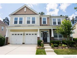 2304 Winding River Dr, Charlotte, NC 28214-5020