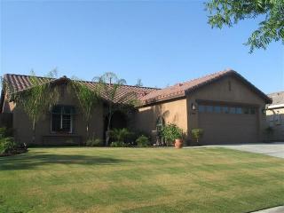 12308 Stonington St, Bakersfield, CA 93312-5794