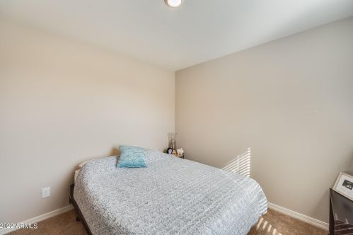 3929 79th Dr, Phoenix AZ  85043 exterior