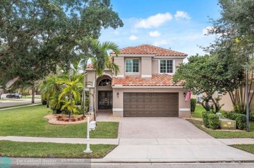 1277 144th Ter, Hollywood FL  33028-2925 exterior