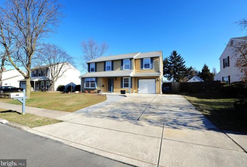 507 Nel Dr, Fairless Hills, PA 19030-3809