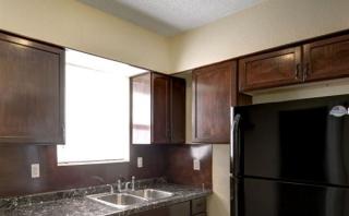 7311 Miramar Pkwy, Hollywood FL  33023-5950 exterior