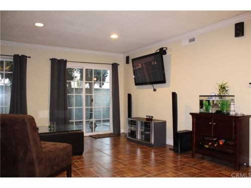 11298 Parkside Ln, Garden Grove, CA 92843-3628