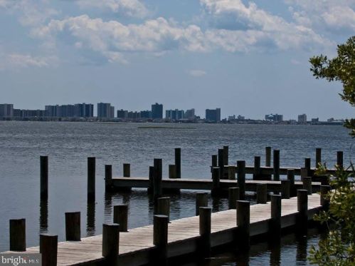 31738 Lakeview Dr, Selbyville DE  19975-3758 exterior