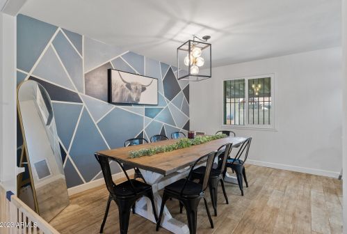 4427 Citrus Way, Glendale AZ 85305-2524 exterior