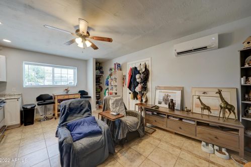 7830 17 Ave, Phoenix AZ 85023-2569 exterior