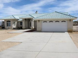 11581 Manada Rd, Phelan, CA