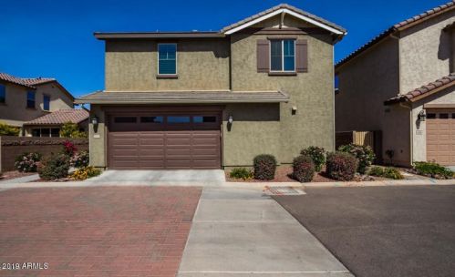 3676 Gideon Way, Gilbert, AZ 85296-2977