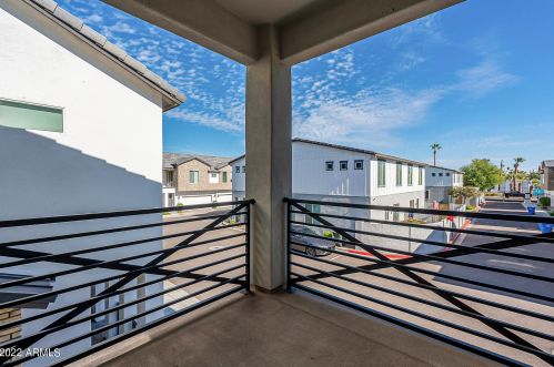 3030 38th St, Phoenix AZ  85040-1613 exterior