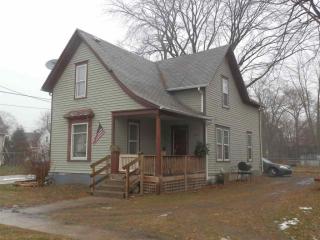 409 8th St, Beloit, WI 53511-6117