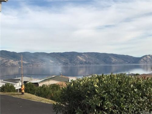 5830 Robin Hill Dr, Lakeport CA  95453-6023 exterior