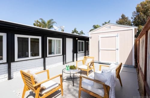 725 Teaberry St, Encinitas CA  92024-3353 exterior