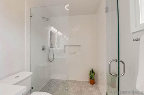 8853 Heraldry St, San Diego CA  92123-2221 exterior