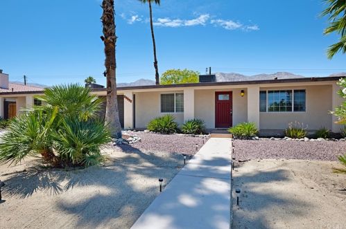 52777 Eisenhower Dr, La Quinta CA  92253-3358 exterior