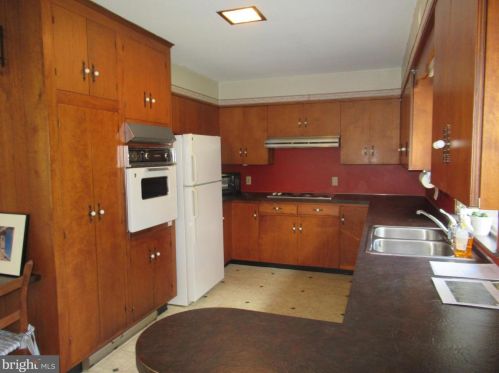 1819 Spg Rd, Carlisle PA 17013-1151 exterior