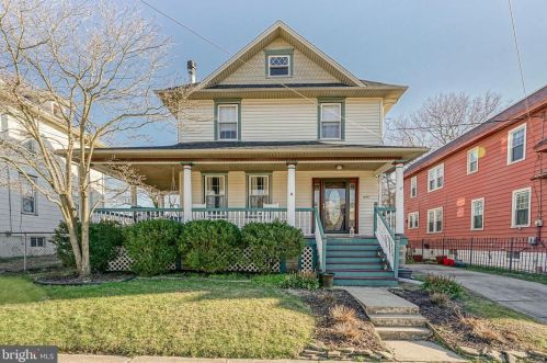 226 Chestnut St, Camden, NJ 08106-1512