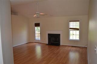 4811 Prestbury Dr, Greensboro NC  27455-1406 exterior