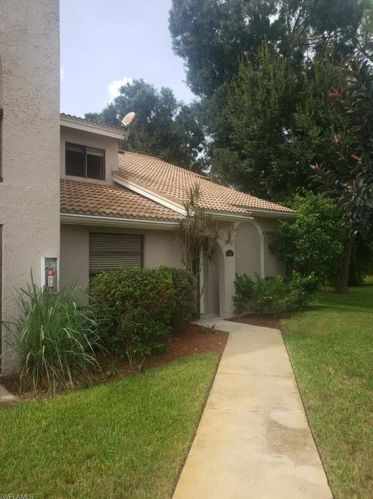 940 Augusta Blvd, Naples, FL 34113-7564