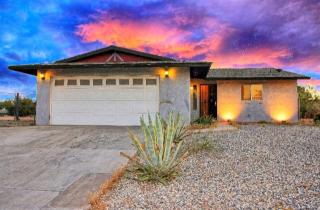 15943 La Verida Ct, Victorville, CA 92395-3489