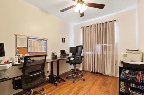 2543 Tiemann Ave, Bronx NY  10469-6111 exterior