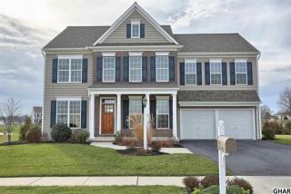 7101 Oak Ridge Dr, Harrisburg, PA 17111-5093