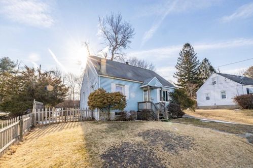 263 Anna Ave, Waterbury, CT 06708-4847