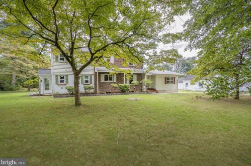 508 Riblett Ln, Wilmington, DE 19808-1306