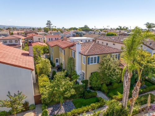 209 Via Dijon, Newport Beach, CA 92663-4630