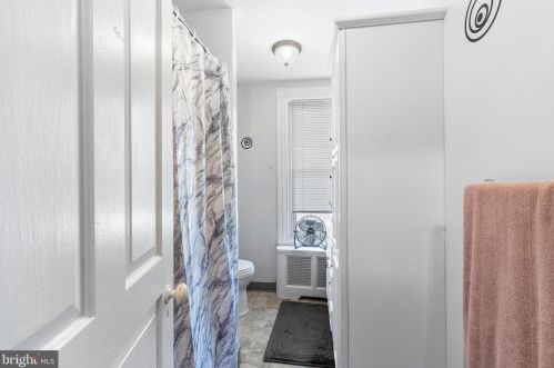 120 Noble St, Norristown PA  19401-4403 exterior