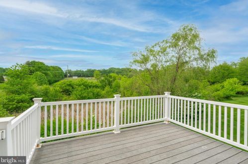 16 Portsmouth Cir, Glen Mills PA  19342-2625 exterior