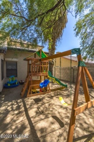 5032 Condor Dr, Tucson AZ  85742-9404 exterior