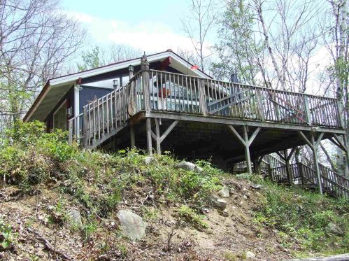 19 Chocorua View Dr, Madison, NH 03849-5203
