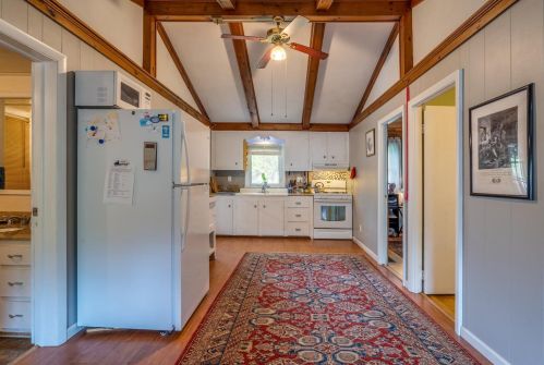 55 Riverside Dr, Fremont NH  03044-3546 exterior