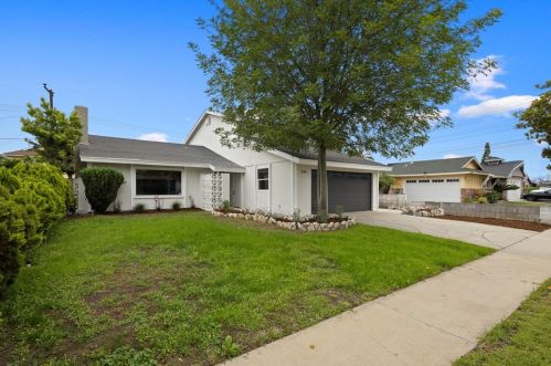 314 Collamer Dr, Long Beach, CA 90746-1139