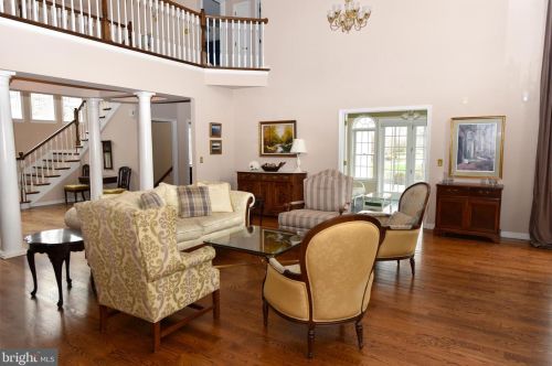 3002 Ridgeview Dr, Molino PA  17961-2338 exterior