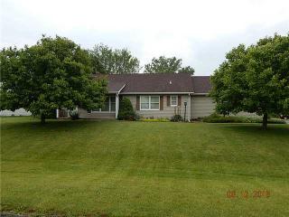 1559 Circle Dr, Millbury, OH 43447-9679