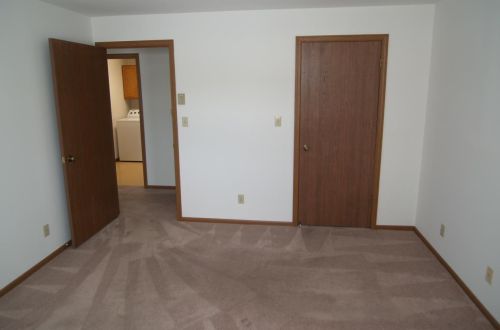 4559 Greenridge Cir, Milwaukee WI 53220-3376 exterior