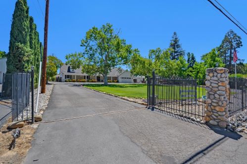 6312 2 St, Rio Linda CA  95673-3230 exterior