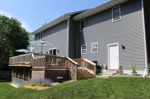 1231 Sandia Ct, Green Bay, WI 54313-1427
