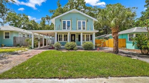 210 20th Ave, Saint Petersburg, FL 33704-3513