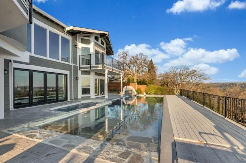 171 Dawn River Way, Folsom CA  95630-5048 exterior