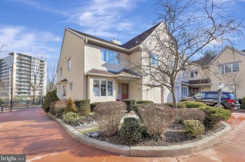 10 Clwyd Rd, Cynwyd, PA 19004-2440
