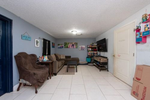 1320 149th Ave, Lutz, FL 33549-3542