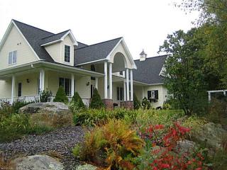 461 Perrin Rd, Woodstock, CT 06281-2713