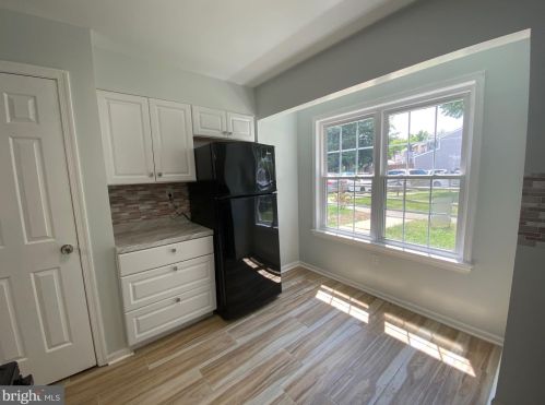 3718 Tavern Way, Triangle VA  22172-1035 exterior