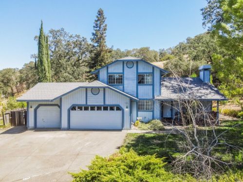 581 Tehuacan Rd, Ukiah CA  95482-4197 exterior