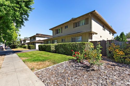1237 Coronado Dr, Sunnyvale, CA 94086-1359