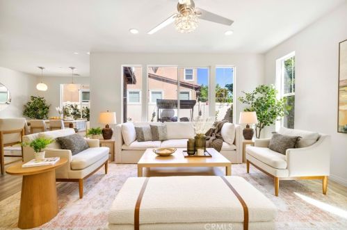 14355 Penn Foster St, Chino CA  91710-1368 exterior