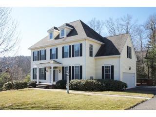 60 Buckingham Rd, Avon, CT 06001-5104