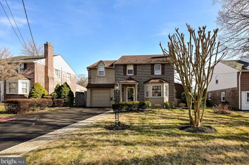 212 Ogle Ave, Wilmington, DE 19805-1728